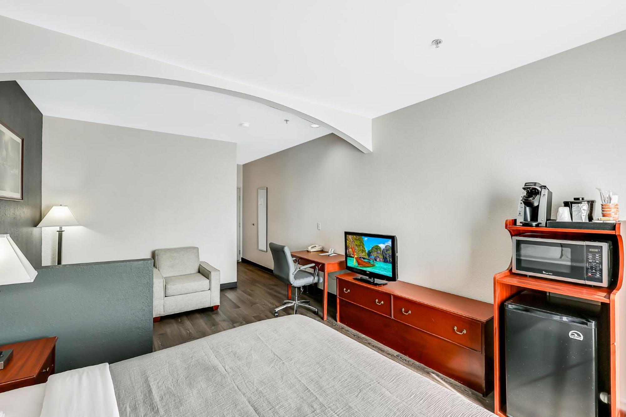 Quality Inn & Suites Of Liberty Lake Buitenkant foto